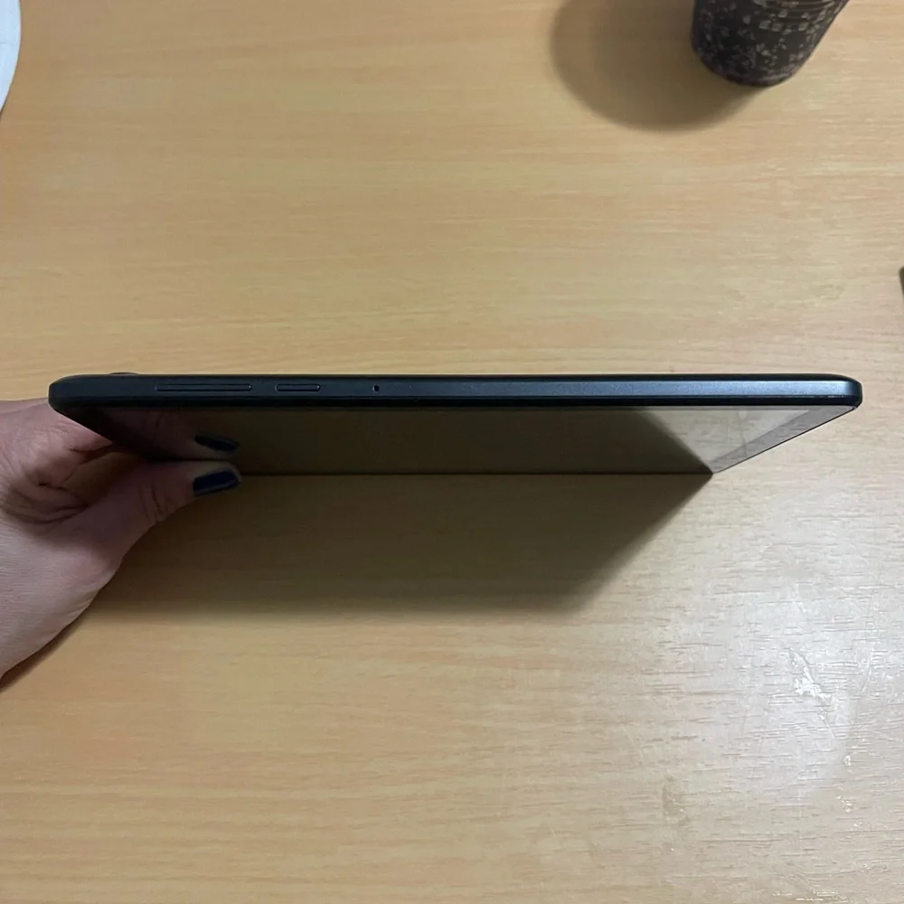 TCL Black Tablet